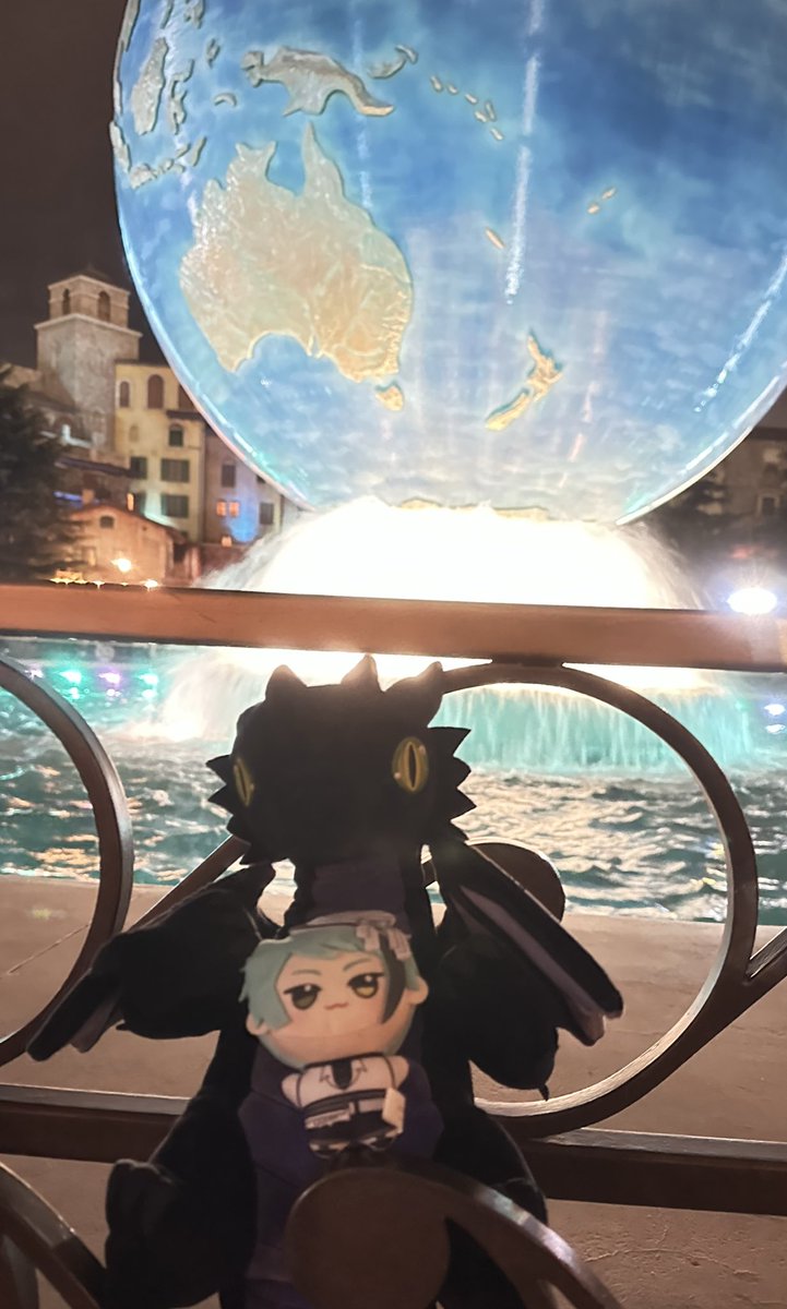 今日はDハロ🌊に抱っこマレウスくんとオーロラ姫様と一緒にインパしてました〜🙌
めちゃくちゃ有意義な時間を過ごせたのが楽しかったよ🥹✨