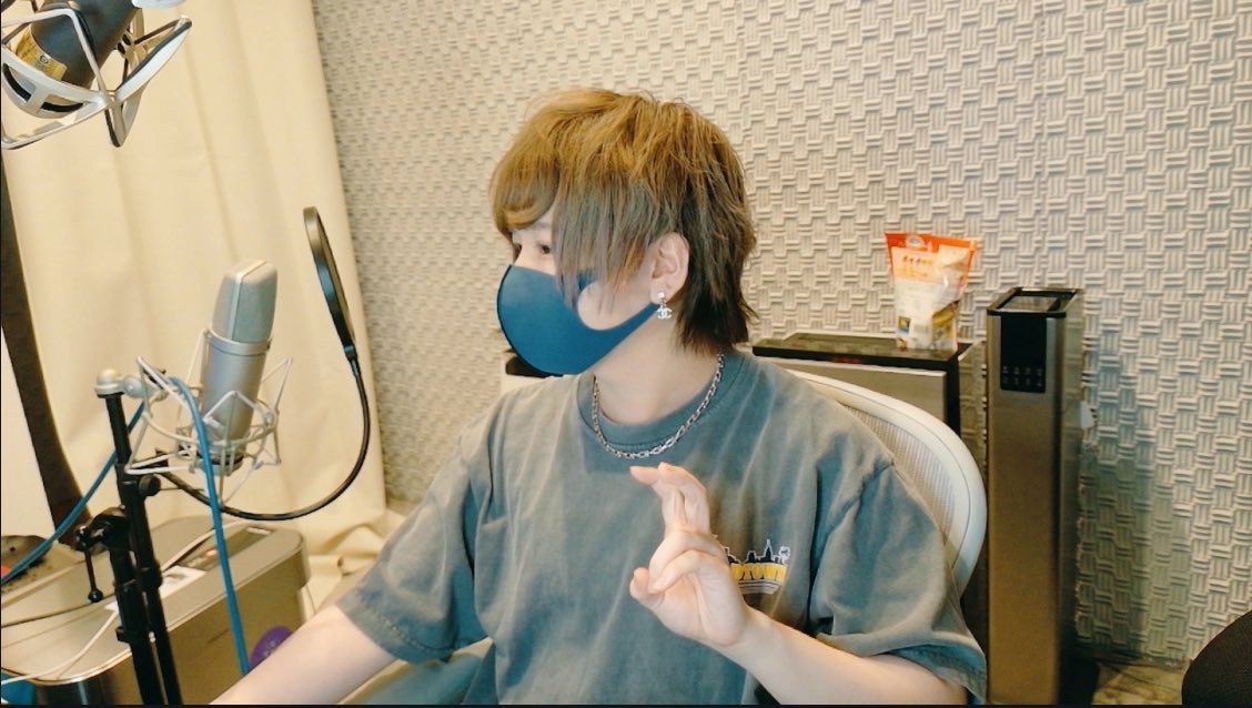 カメラ配信】 大変お待たせしました泣 エクステつけたから見てええええ