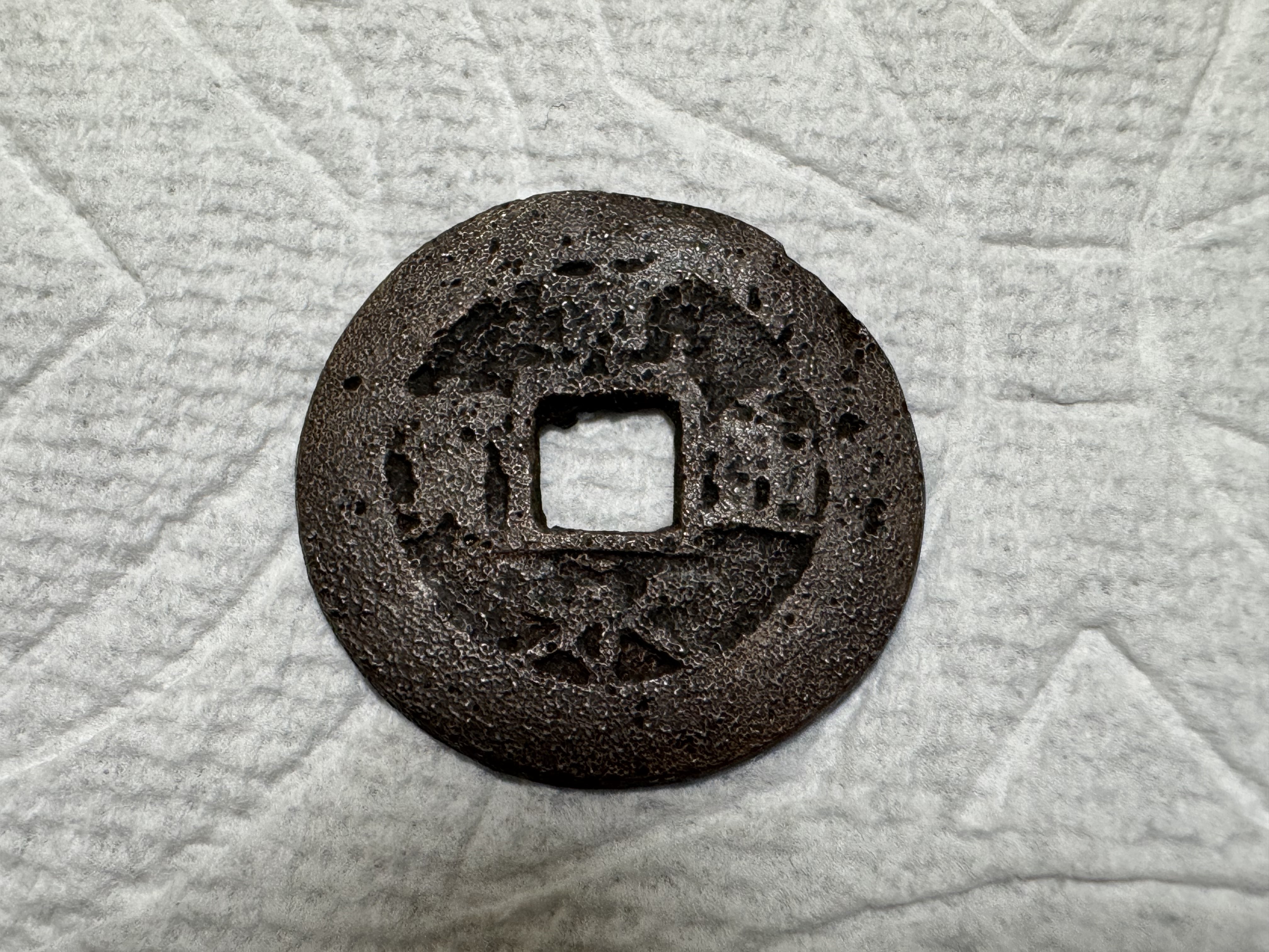 K3275【特選】洁白 玉版 浄皮 羅紋 95枚 新疆和田玉虎皮洒金特色籽料原石收藏级手把（yc224647） – 添福玉器