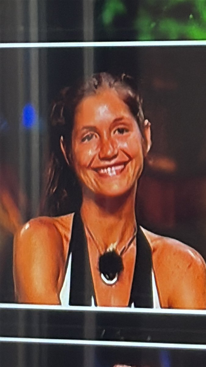 #SVallstars2 Viendo la gala de ayer , esta chica es lo más malo y mete mierda que hay , una lástima que solo valga para las pruebas. Sigue siendo la misma de Masterchef y de su anterior SV