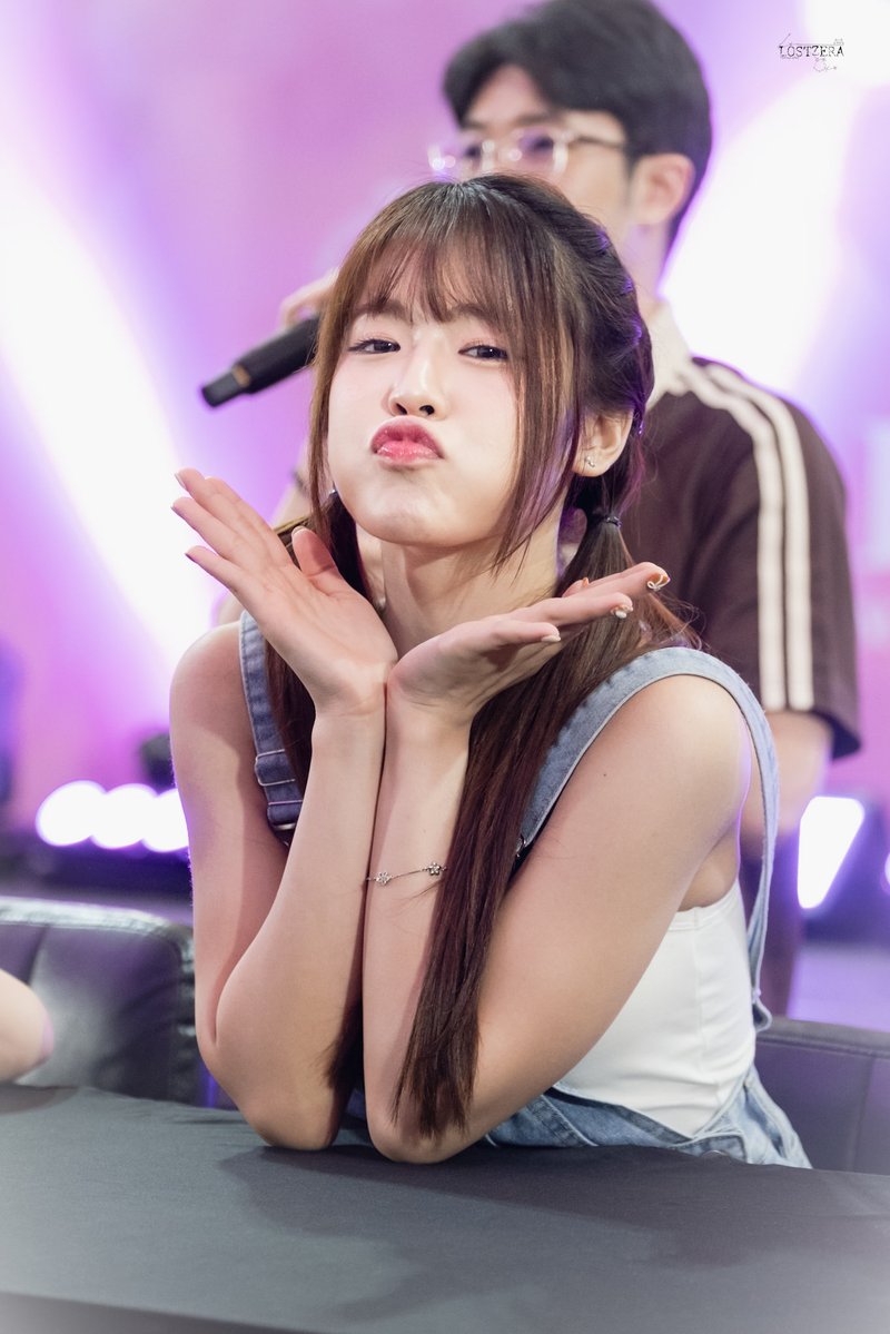 Oh my pumpkin 🎃🎃🎃

#ArleeBNK48
