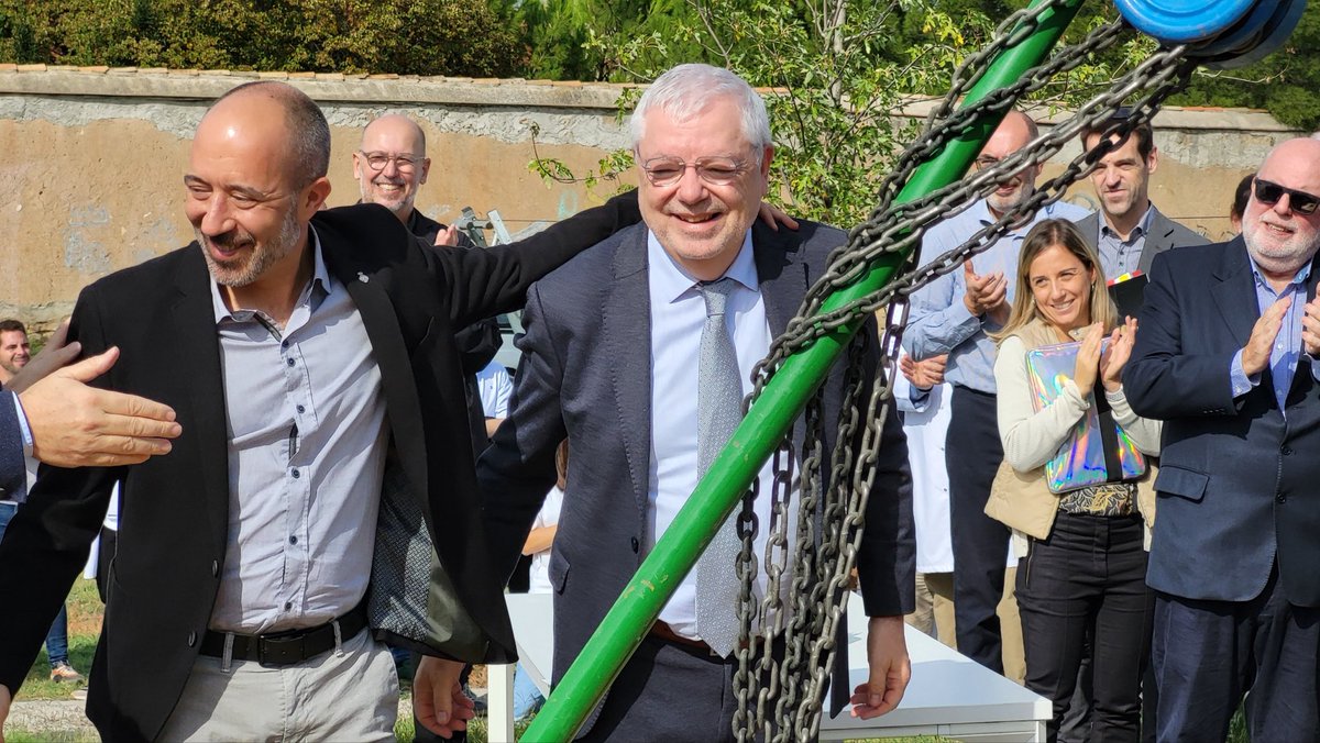 ‼️Primera pedra de l'Edifici del Coneixement, per promoure la formació universitària, recerca i innovació en salut, impulsat per <a href="/althaiamanresa/">Fundació Althaia</a>, la FUB i la facultat de Medicina <a href="/uvic_ucc/">UVic-UCC</a>, amb l'Ajuntament. Un exemple més que la unió fa la força i que #Manresa avança a pas ferm!