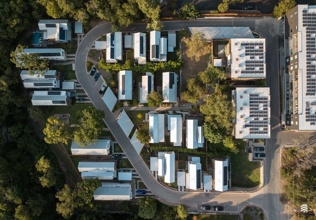 In urban infill, site planning is everything.

A great plan unlocks great architecture, transforming complexity into livability.

900 S 1st, Austin, TX. Designed by members of the Cedar team while at Storybuilt, with a team of great collaborators.
📷 Kristian Alveo Photography