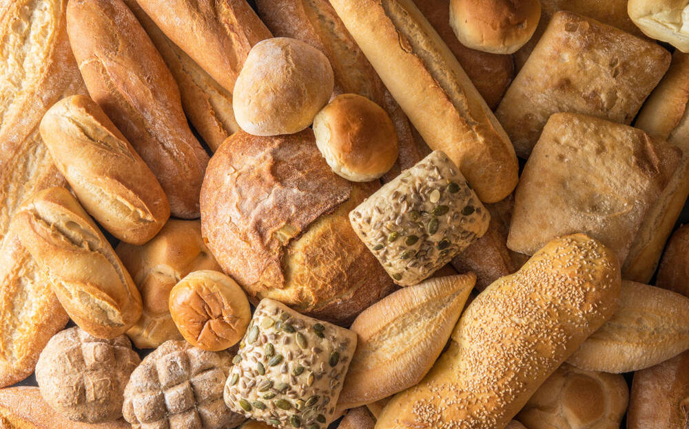 foodanddrinktec's tweet image. #WorldBreadDay celebrates the tradition, quality, and convenience of millers’ labour

📰Continue reading: bit.ly/4nZzDsT 

🚀Read our FREE online magazine: bit.ly/4cnCxRm  
📣Join our free weekly newsletter: bit.ly/4iZBGtE  

#news #foodindustry