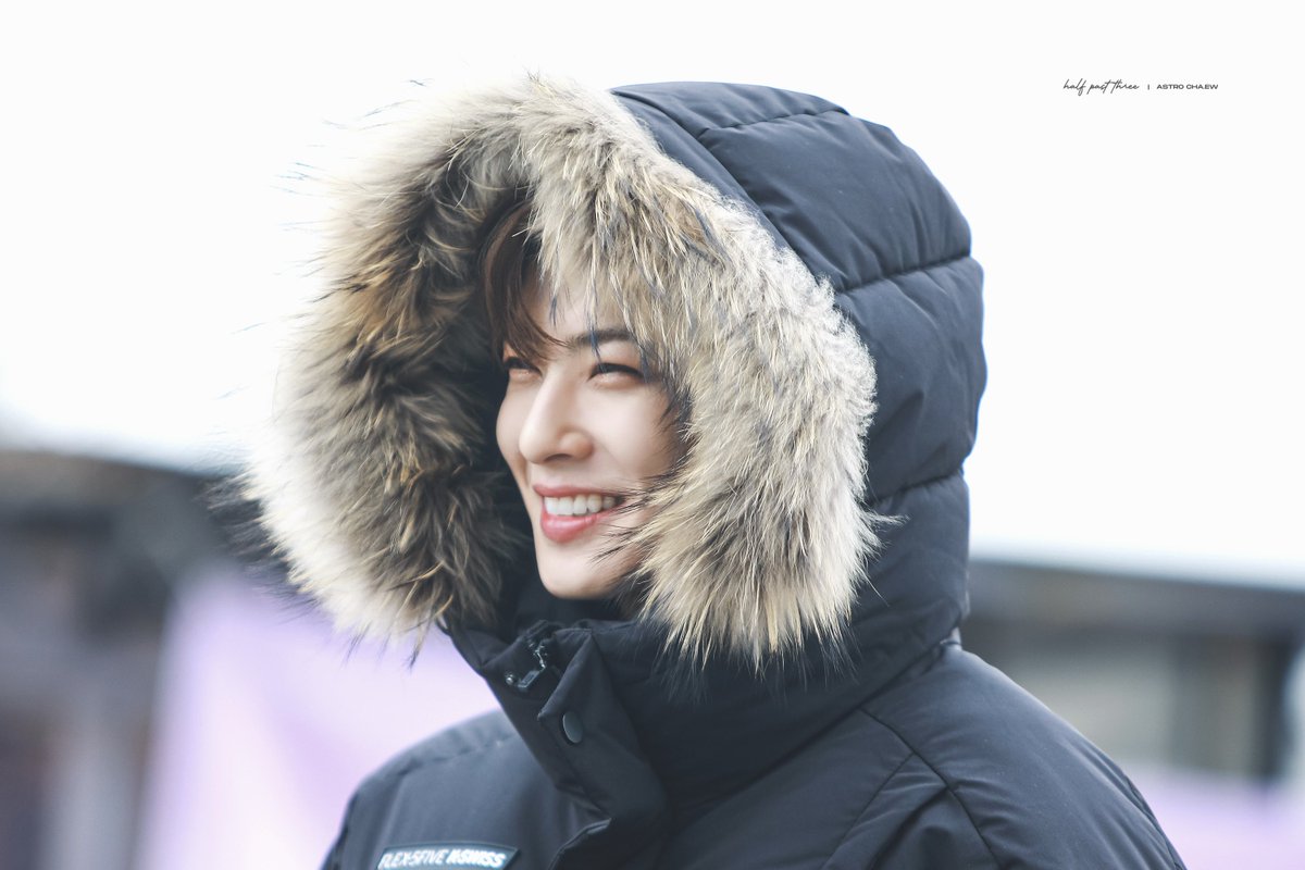 191207 좀 추워졌길래.. 모두 감기 조심.ᐟ.ᐟ

#차은우 #CHAEUNWOO #반짝반짝_차은우
#아스트로 #ASTRO