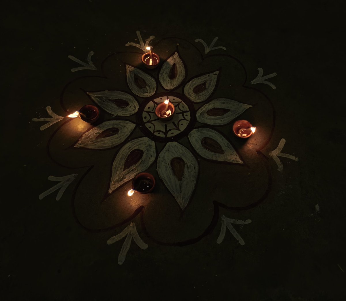 Swadhinta3Singh's tweet image. शुभ दीपावली 🪔