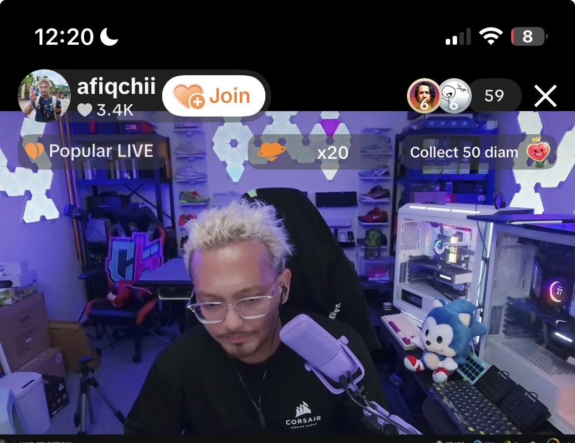 One thing that really shocked me is even Malaysian streamers that cover mainstream content now has sonic merch on their background

If this was 10 years ago, I would’ve been massively shocked

Sonic really gain a huge popularity boost in the 2020s and I can vouch for that