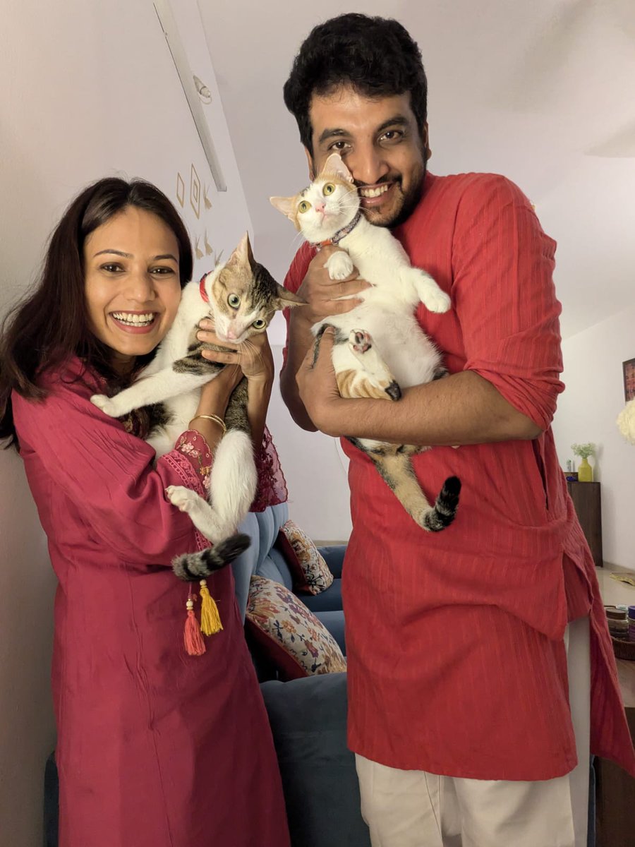 gabhi1992's tweet photo. Happy Diwali, everyone! From our family to yours. #tweetsaboutwifey #HappyDiwali https://t.co/FUGP2rHCDP