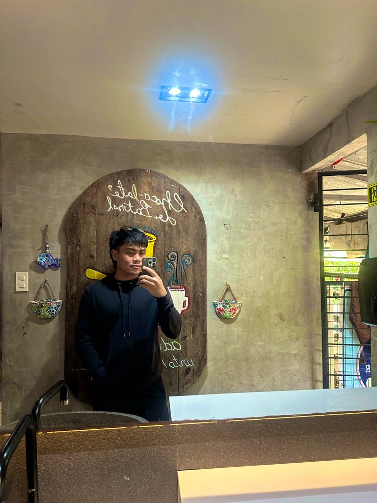 markkkppp's tweet image. 📍baguio city #sex or #tsokolate🍫☕️