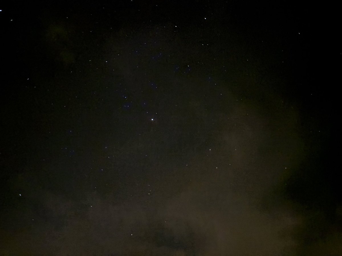 雲多かったけど、流れ星見れたから満足
流れ星見ると心の中で「運命ーだとかー未来とかってー」ってスパークルが流れる
エンジンは常にスパークルしてるのに､､､