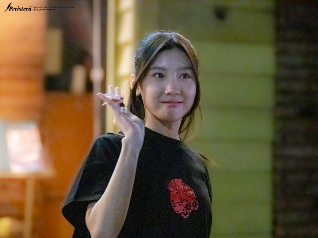 _Peristera's tweet image. Trust me, your hard work will pay off. Take a break and we&apos;ll hang out again soon, yeah? @JE_JemimaJKT48 🤍

#JemiMonday
#Peristerá #ジェミマ #JemimaJKT48