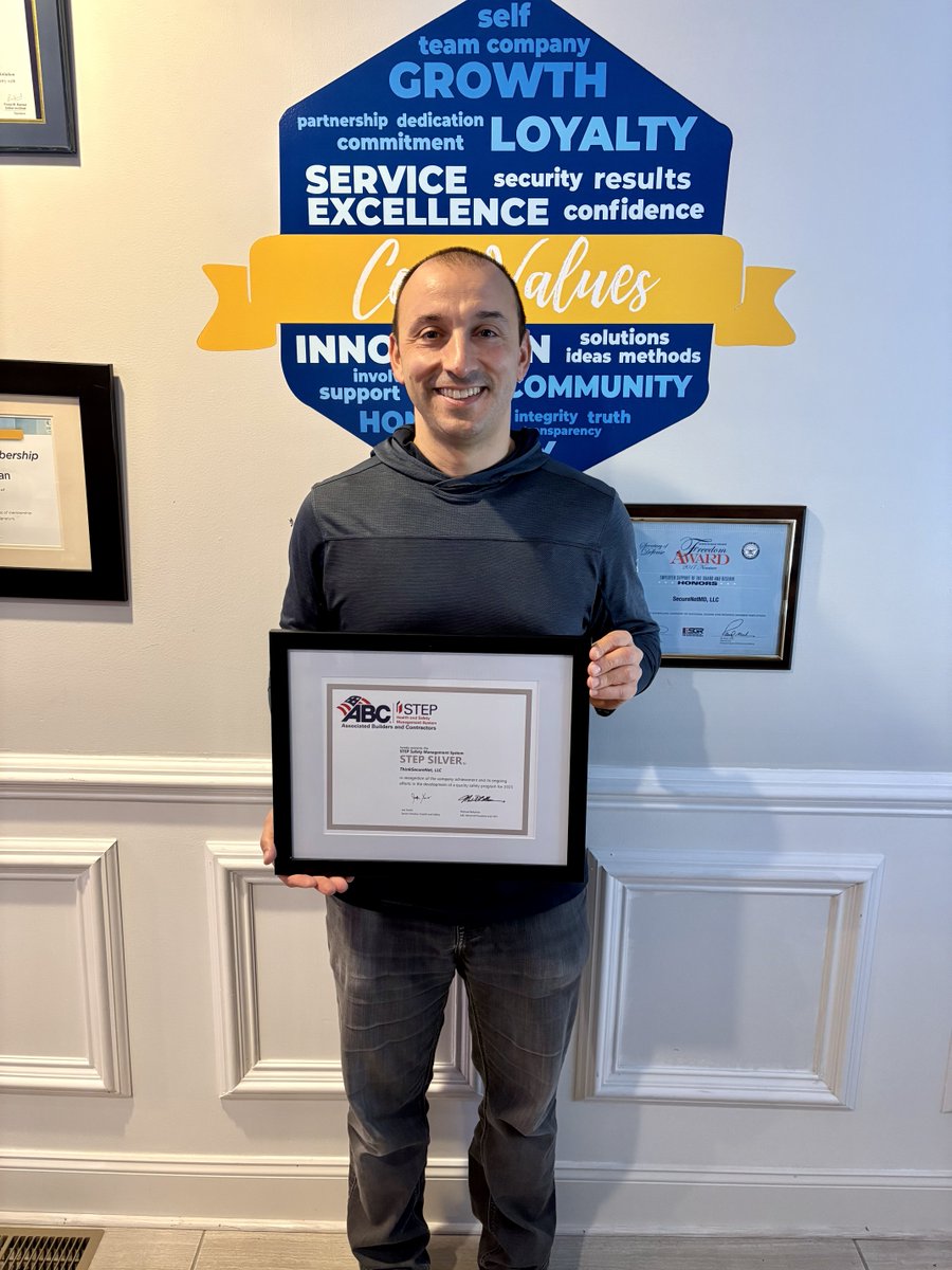 ThinkSecureNet's tweet image. Drew Laroche is honored to receive the ABC STEP Silver Award on behalf of ThinkSecureNet!
Thank you to our team for your continued dedication to maintaining a safe and secure work environment – we couldn’t do it without you!

#ABCSTEPAwards #ThinkSecureNet #ConstructionSafety