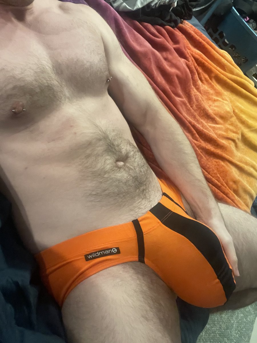 Thanks to these new briefs from <a href="/BigBoyPouch/">WildmanT</a> - I finally have a pumpkin for Halloween 🎃😏