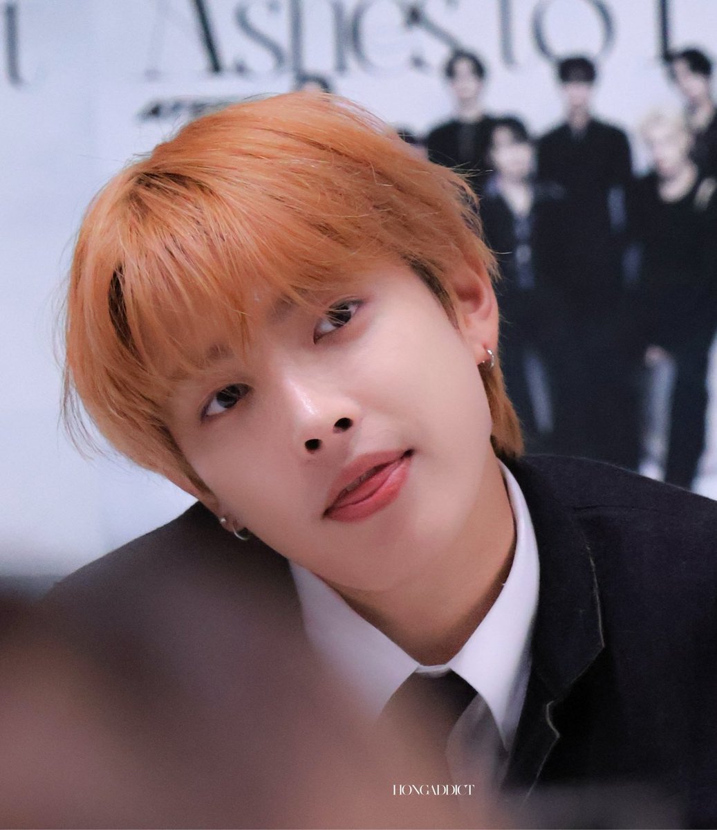 kimHJ_98's tweet image. Why so cute