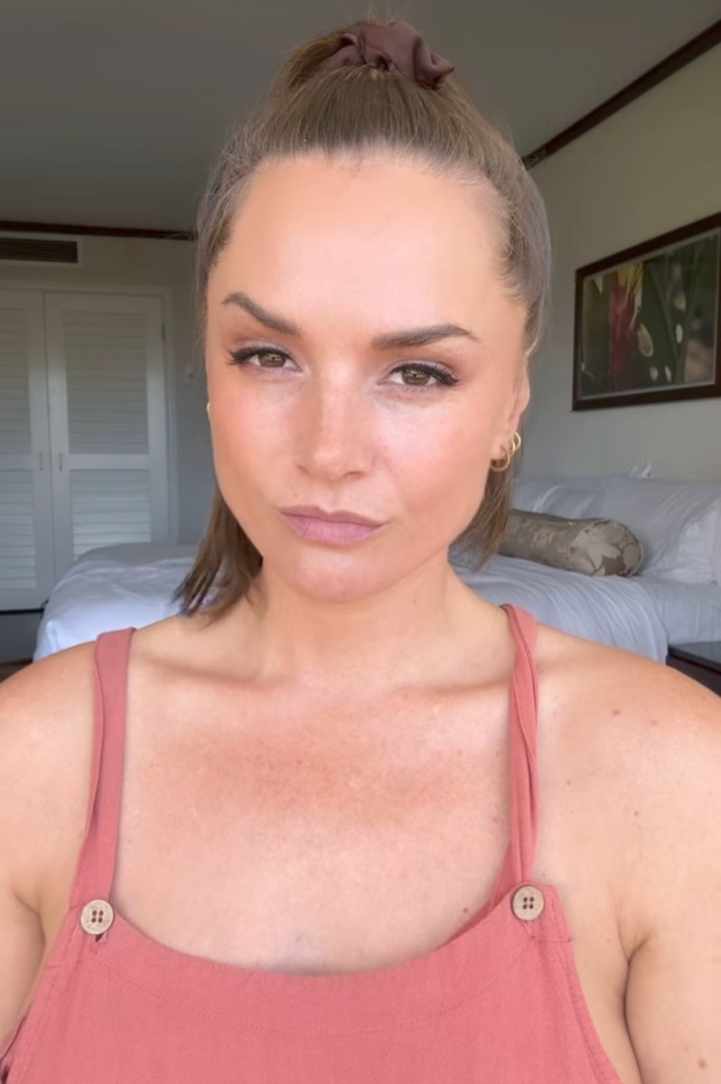 Prettykim1991's tweet photo. Good morning buddies 🌞 https://t.co/6kNRE4p3hh