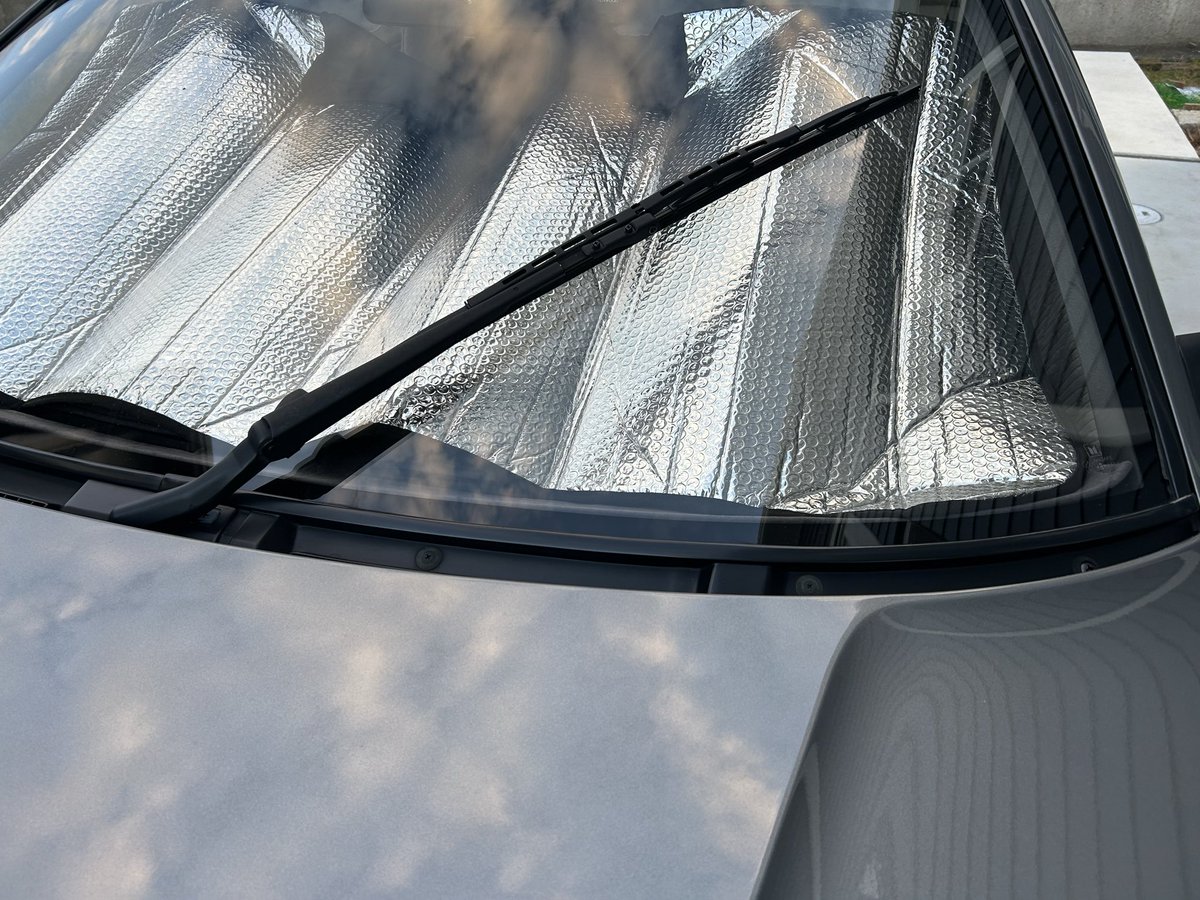 帰宅で大雨に遭い、肝心のワイパーが高速道中で不動になったのは良い思い出(危ない)
他にも小さな不具合が浮き彫りになりましたが、初長距離は快適なクルージングで流石はスペシャリティカーです。