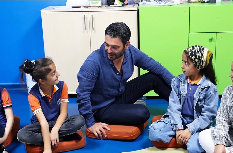 itshereworld's tweet image. Tatlılığına bakın ısırcam şimdi 🥹🤏🏻🤍