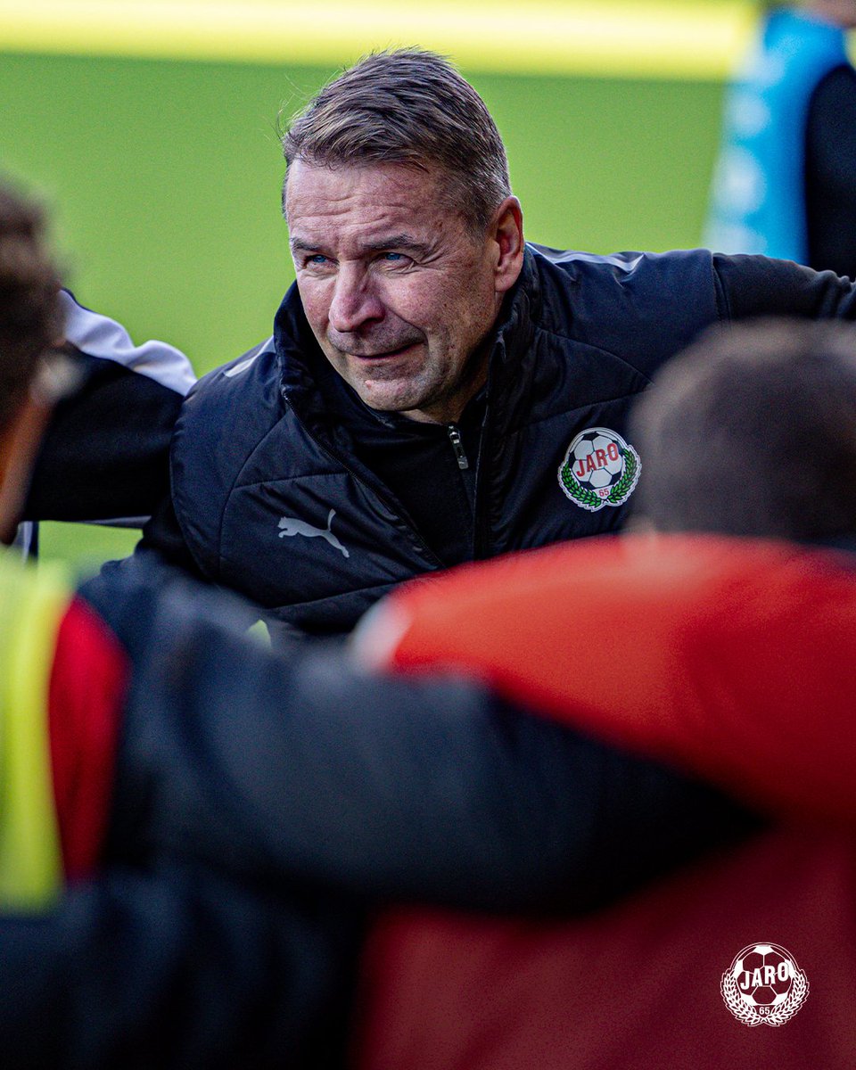 FF Jaro har beslutat att inte förnya Niklas Vidjeskogs kontrakt, som löper ut efter säsongen 2025.
ffjaro.fi/ff-jaro-och-ni…

Jaro on päättänyt olla uusimatta Niklas Vidjeskogin sopimusta, joka päättyy kauden 2025 jälkeen.
ffjaro.fi/fi/ff-jaro-ja-…