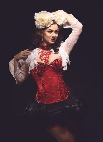 Archers Lane Theatre, Battersea Power Station - #Velouria <a href="/HOBTempestRose/">Tempest Rose</a> #hobtempestrose <a href="/ArchesLaneSW11/">Arches Lane Theatre</a> #archeslanetheatre
Read the full review here: ift.tt/QH3LFPE
More on Theatre-News.com