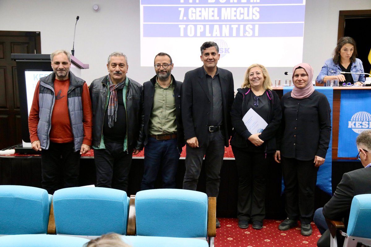 11.Dönem 7.KESK Genel Meclis Toplantısı'nda Genel Merkez Kadın Sekreterimiz Gülseren Güngördü, toplantıda sendikamızdan yana bütçe konusunda değerlendirmeler yaptı, bölgesel mitinglerin önemi ve özellikle deprem bölgesindeki kadın çalışanların sorunlarının hala çözüm beklediğini