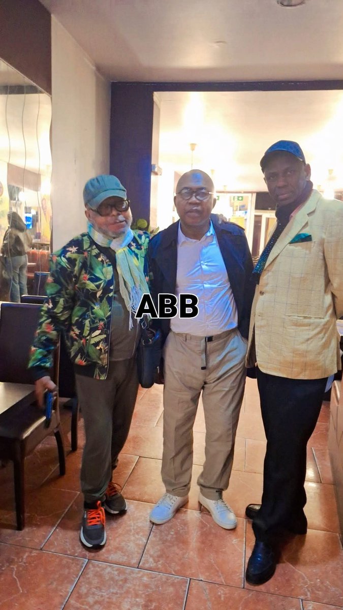 PatrickMeso4's tweet photo. Association Bana Barumbu
ABB asbl
Léon Shora Kitete, Patrick Trick Meso et Yamaky Makiadi. https://t.co/zsARwNUSif
