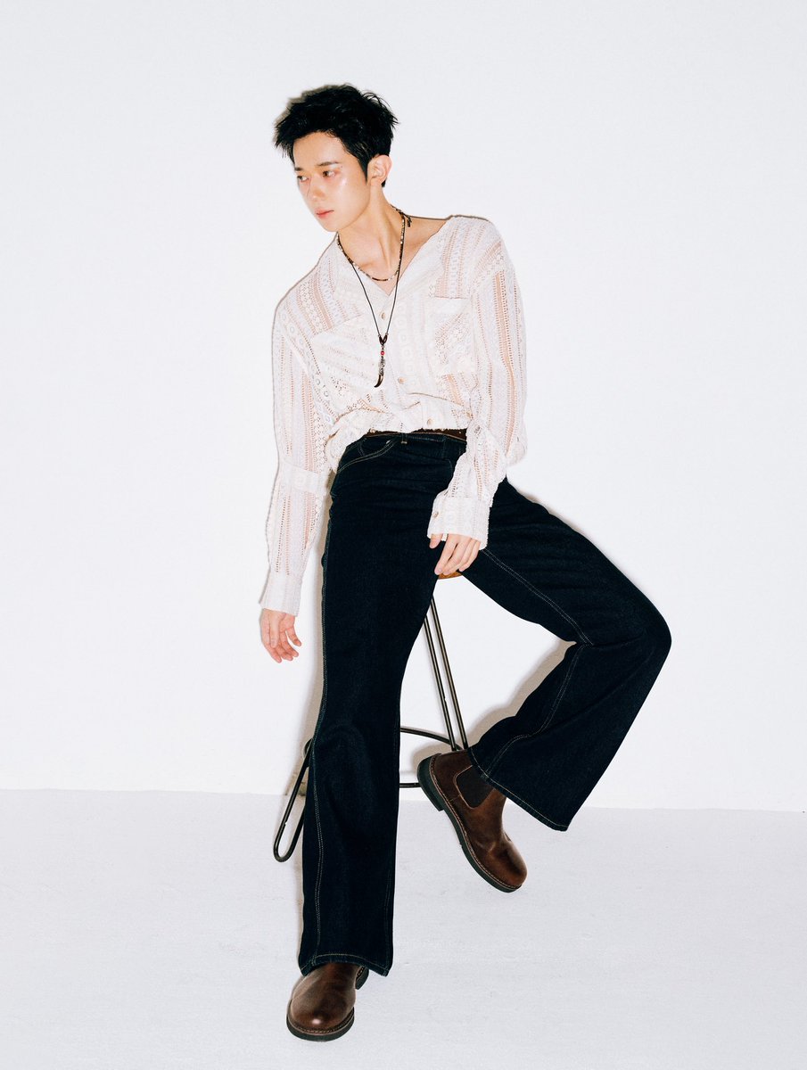 #SWAY
OX:N (오엑스엔) 
JAPAN 1st SINGLE ALBUM [SWAY]

CONCEPT PHOTO 2

💨 [SWAY] Release 2025.10.23

#OX_N #오엑스엔 #OMEGA_X #오메가엑스 #SWAY 
#예찬 #YECHAN 
<a href="/OmegaX_jp/">OMEGA X Japan Official</a>