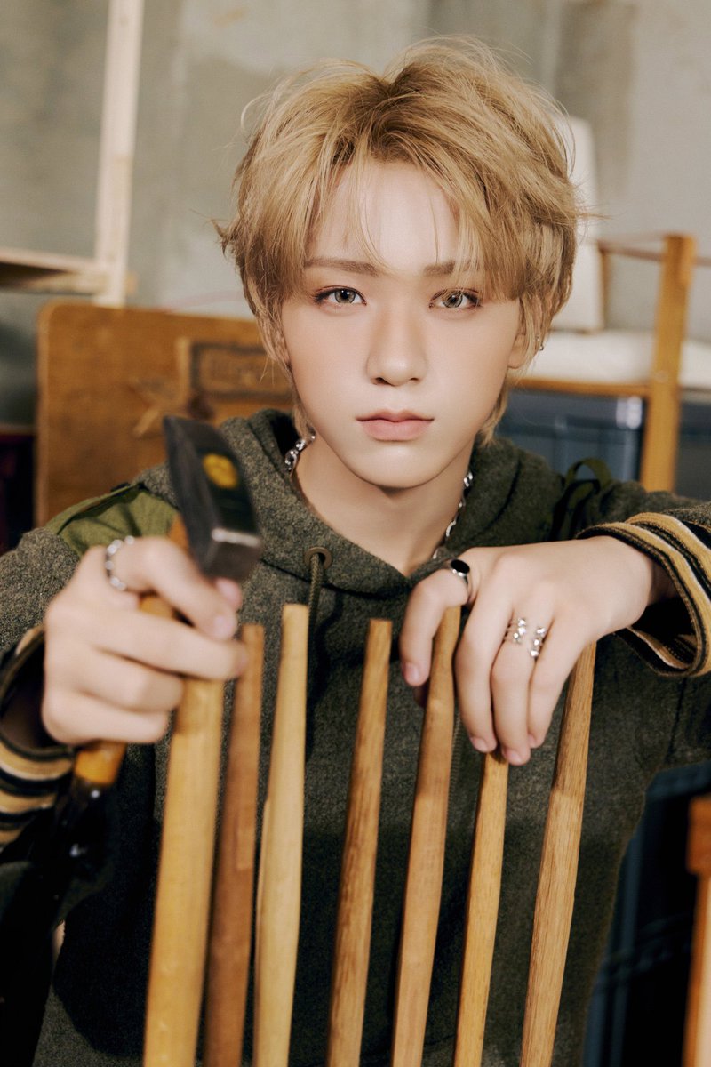 DaisukeversePH's tweet photo. [X UPDATE] 
— 102125

DAISUKE Concept Photo 1

AHOF The 2nd Mini Album [The Passage]
➫ 2025.11.04. 6PM (KST)

#ThePassage

#AHOF #아홉 
#DAISUKE #다이스케 https://t.co/eQU2ZOvQlJ