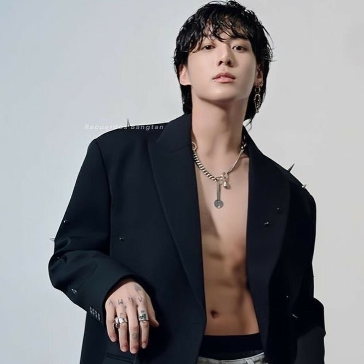 📊| #Jungkook's “Seven” becomes the FIRST and FASTEST song by an