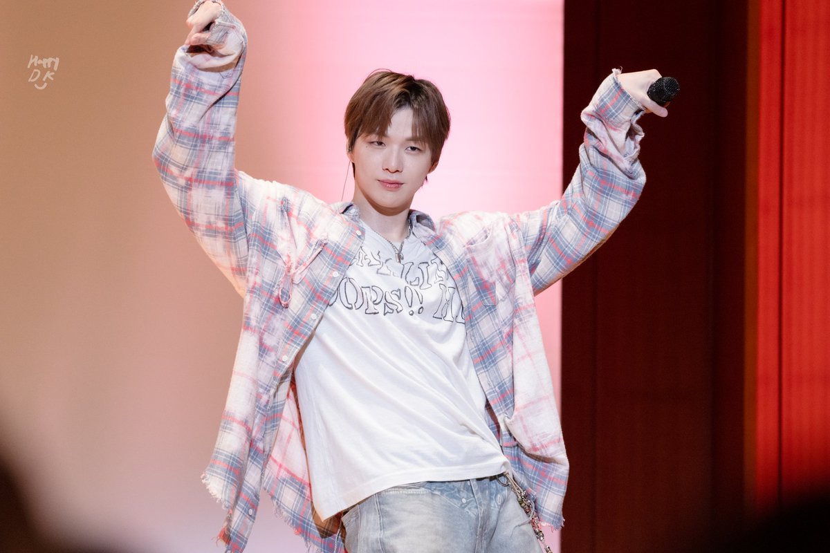 251020 KANG DANIEL FAN MEETING in JP TOKYO 2 Preview

 ㅋㅋㅋ

#강다니엘 #KANGDANIEL
#姜丹尼尔 #カンダニエル #คังแดเนียล