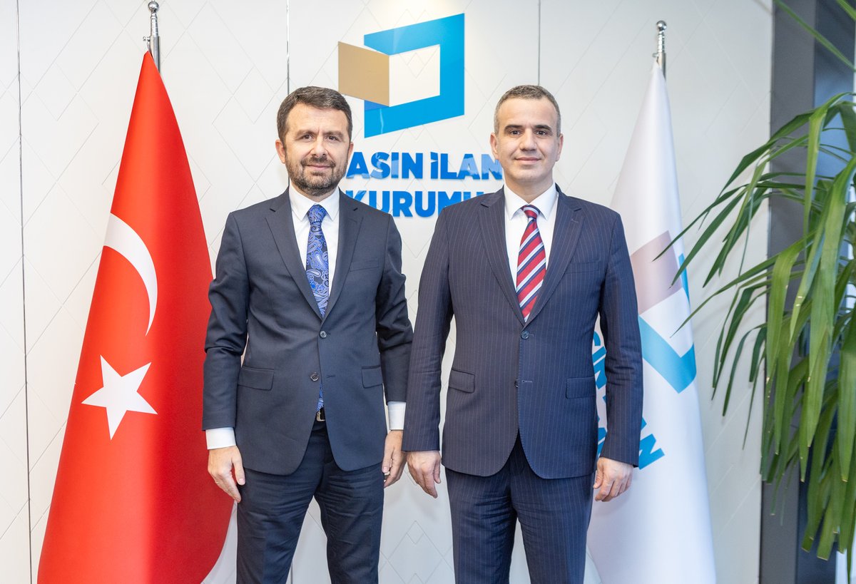 Cumhurbaşkanlığı İletişim Başkan Yardımcısı Sayın Ferhat Pirinççi, Genel Müdürümüz Abdulkadir Çay’ı makamında ziyaret ederek yeni görevinde başarı dileklerini iletti.

Görüşmede, Basın İlan Kurumu’nun yeni dönemde gerçekleştireceği çalışmalar hakkında istişarede bulunuldu.