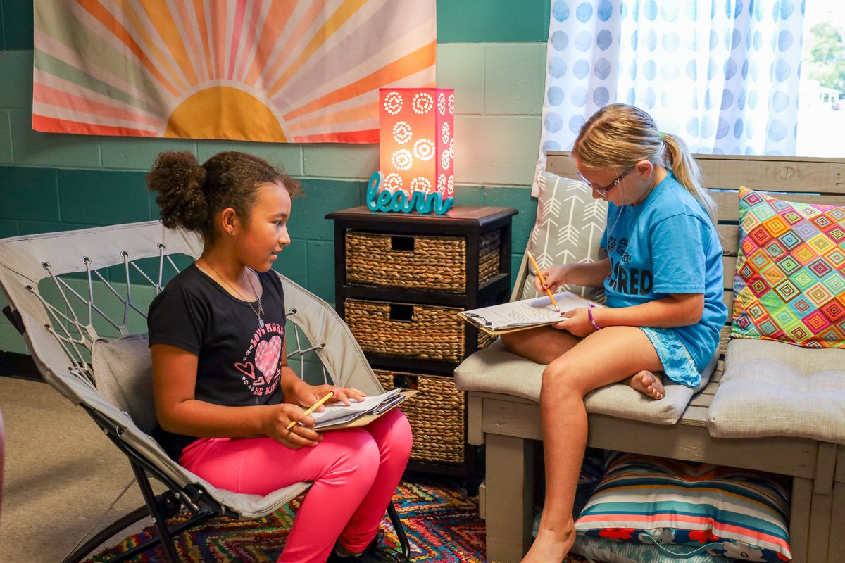 KDE’s Kentucky Reading Academies have rapidly advanced literacy outcomes for early learners since the professional learning program began three years ago, according to a new report from a third-party evaluator.

Read more: bit.ly/KYReadingAcade…