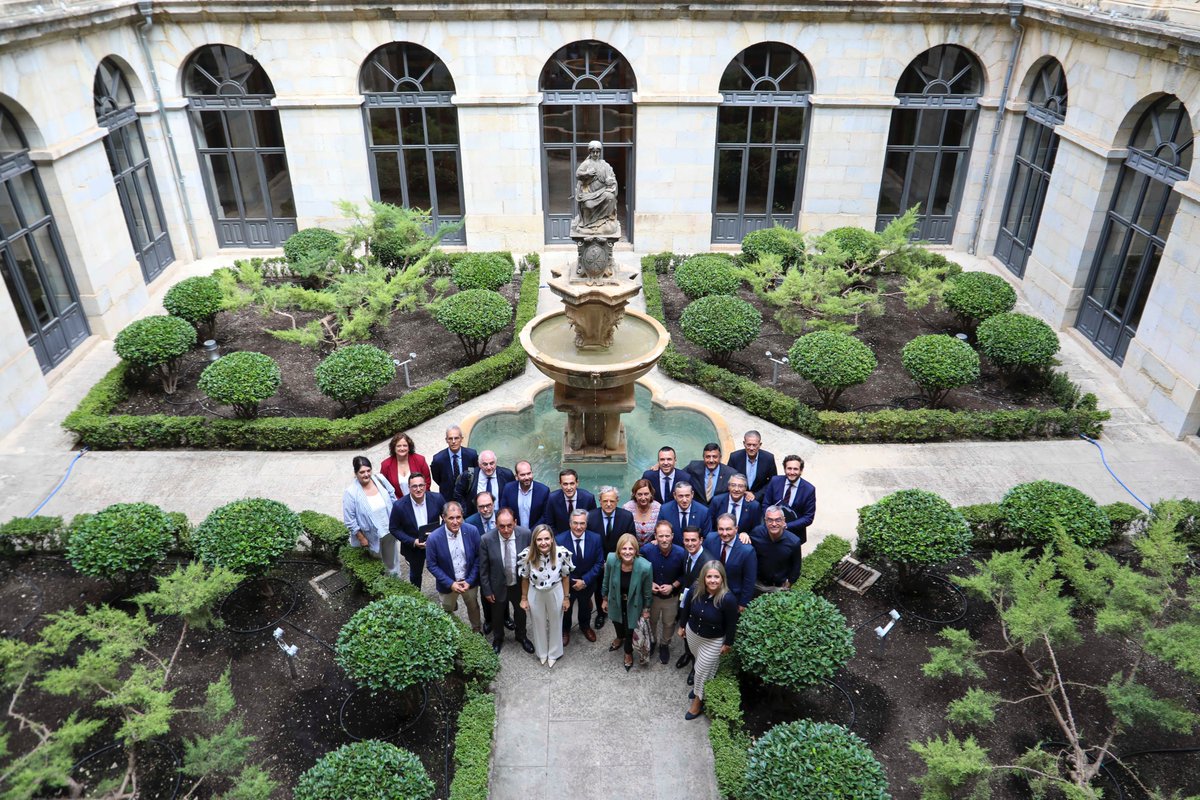 Les diputacions exercim un paper essencial en el sosteniment de l'estat del benestar, especialment en els municipis més xicotets, on cada inversió i cada servici compten.

Per això, hui, en la comissió de la <a href="/fempcomunica/">FEMP</a>, hem insistit en la necessitat d'una reforma del