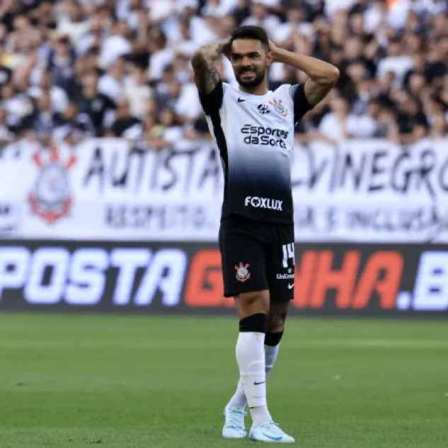 Corinthians sofre novo transferban.

A Câmara Nacional de Resolução de Disputas (CNRD), da CBF, determinou que o Timão está proibido de registrar novos jogadores até que quite uma dívida de R$ 780 mil referente à segunda parcela da compra do volante Raniele junto ao Cuiabá.