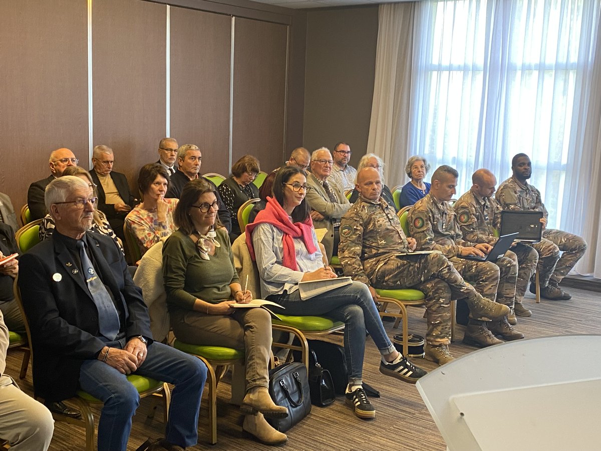 L’association Tégo et l’@ONaCVG de Saône-et-Loire, de la Côte-d'Or et du Jura ont organisé une demi-journée d’information le 16 octobre à Chalon sur Saône sur le thème de l’accompagnement social à laquelle l'ANOPEX a participé.
C'est à lire ici : anopex.org/information-te…