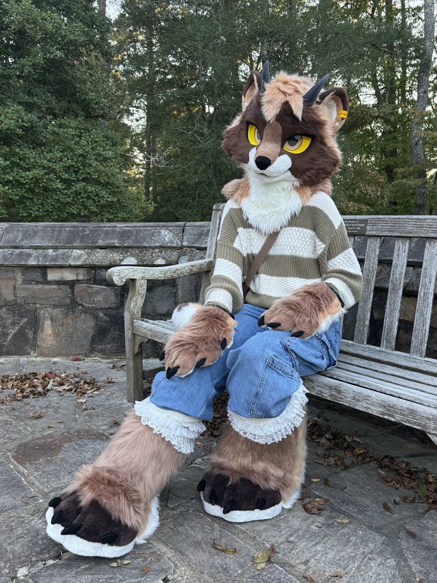 hello crow ❤️ #FursuitEveryday