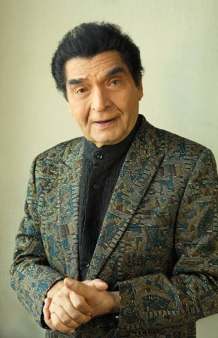 airnewsalerts's tweet photo. Veteran Hindi film actor Govardhan Asrani, fondly known as Asrani, passes away at the age of 84 after a prolonged illness. 

#Asrani https://t.co/1Exy8Unr6M