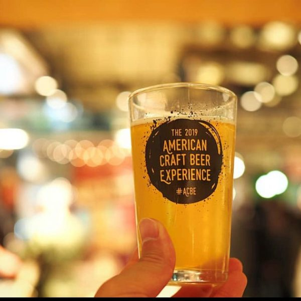 thehopczar's tweet photo. Export milestone: The American Craft Beer Experience Festival &amp; Trade Mission to Japan sees beer shipments due today. Expanding US craft abroad. #CraftBeerExport #JapanBeer https://t.co/DZdENa1Cis