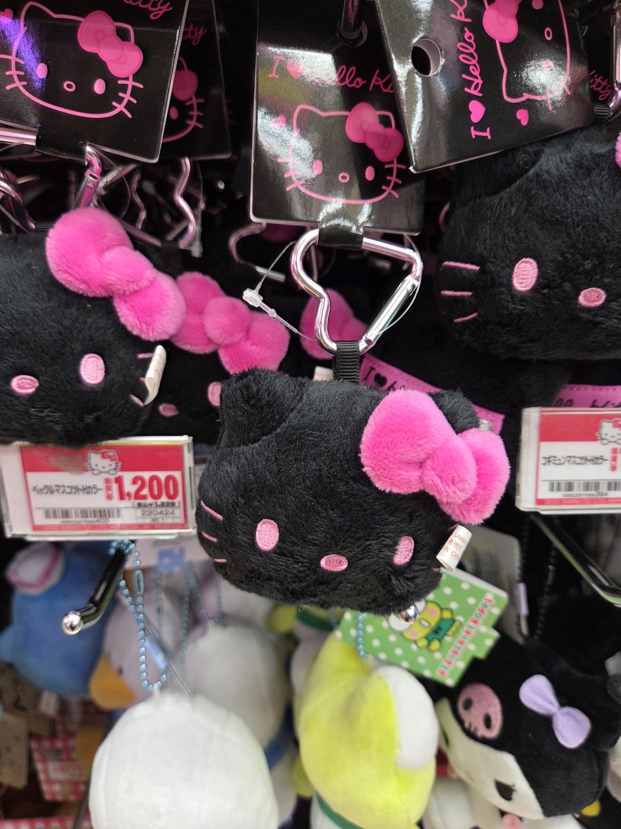 ladtomami's tweet photo. รับหิ้ว Sanrio จากญี่ปุ่น 🌻🎀 ทุกชิ้นราคารวมส่ง ✅️

》บินกลับ 25 ส่งของ/นัดรับ 26,27 ได้ค่าา

👉🏻 นัดรับ : เซนลาด/สยาม (ทักมาสอบถามก่อนได้นะค้า)

#รับหิ้วsanrio #รับหิ้วญี่ปุ่น #ตลาดนัดsanrio https://t.co/3jozO5UenW