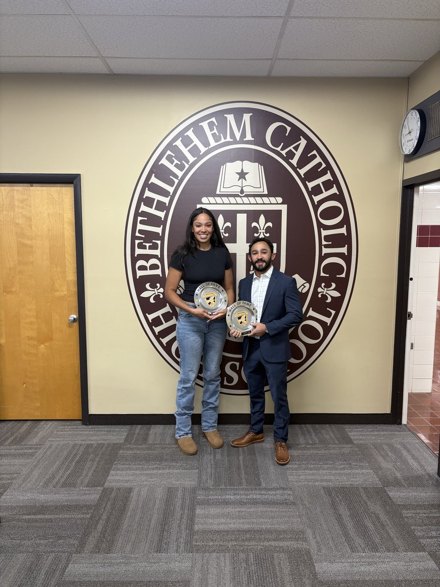 District XI LEGENDS!!! Congrats to all the inductees to the <a href="/PIAADistrictXI/">PIAA District XI</a> Hall of Fame !
Special congrats  to our very own Darian Cruz ‘13 and Kalista Walters ‘15 who were honored. This AM  they were inducted into the Becahi Wall of Fame !!#gohawks <a href="/BecahiGBB/">Becahi Lady Hawks Basketball</a> <a href="/becahiwrestling/">BECAWrestling_Hawks</a>