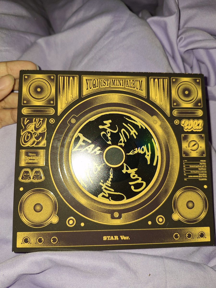 ninja_ssh's tweet image. MAKESTAR BENEFIT "2" Era
₱550 each

Take both for ₱850 with free unsealed YUQI 1st MINI ALBUM