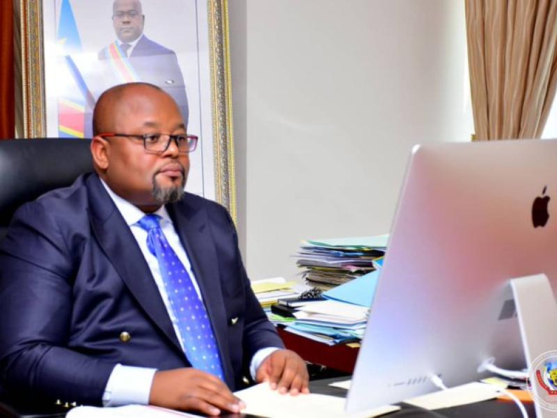 Siméon Isako (@simeonisako13) on Twitter photo #RDC| ♦️‼️<a href="/BojiAime/">Aimé BOJI SANGARA (MSc, BSc Honours)</a> démissionne du gouvernement dans quelques heures sauf changement de dernière minute. Il réintègre l'assemblée nationale pour succéder à <a href="/VitalKamerhe1/">Vital Kamerhe</a>.
Déjà prête, sa lettre de démission pourrait être remise à la première ministre dans les prochaines heures. #RDC| ♦️‼️<a href="/BojiAime/">Aimé BOJI SANGARA (MSc, BSc Honours)</a> démissionne du gouvernement dans quelques heures sauf changement de dernière minute. Il réintègre l'assemblée nationale pour succéder à <a href="/VitalKamerhe1/">Vital Kamerhe</a>.
Déjà prête, sa lettre de démission pourrait être remise à la première ministre dans les prochaines heures.