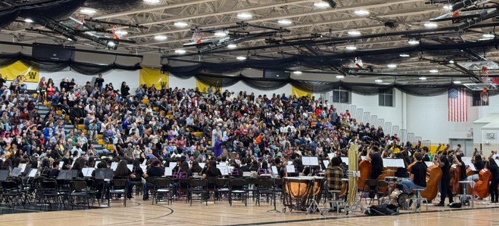 Joliet 86 Fine Arts tweet media