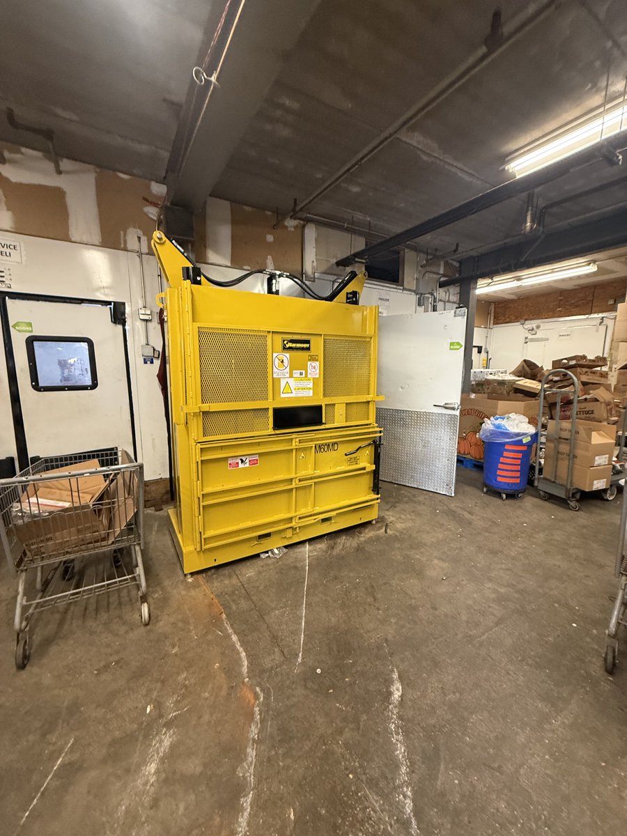 recycleharmony's tweet image. National grocers, like this one in Niles, IL, choose Harmony’s M60MD Low Profile Baler for its compact size &amp;amp; ease of installation. More Harmony global sustainability solutions that fit!
bit.ly/3ThGQae
#recycleharmony #lowprofilebalers #globalsustainabilitysolutions