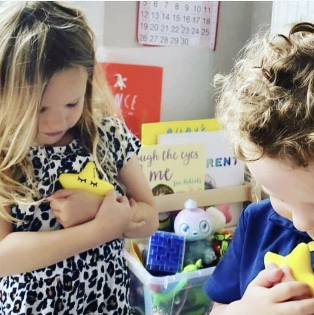 mymoodstars's tweet image. My Mood Stars...children love to talk to them, hold them close and love them...a bit like Zones of Regulation...
mymoodstars.co.uk 
#Educhat #PSED #PrimarySchool #EmotionalIntelligence