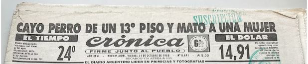MuertosArg's tweet image. 21/10/1988 el día que un caniche mató a 3 personas
Hoy hace 37 años un caniche en caída libre desde un piso 13 mató del golpe a una mujer que pasaba. Un colectivo atropelló a alguien que se acercó a ayudar y un testigo de los hechos murió de un infarto.
Ocurrió en Caballito, CABA