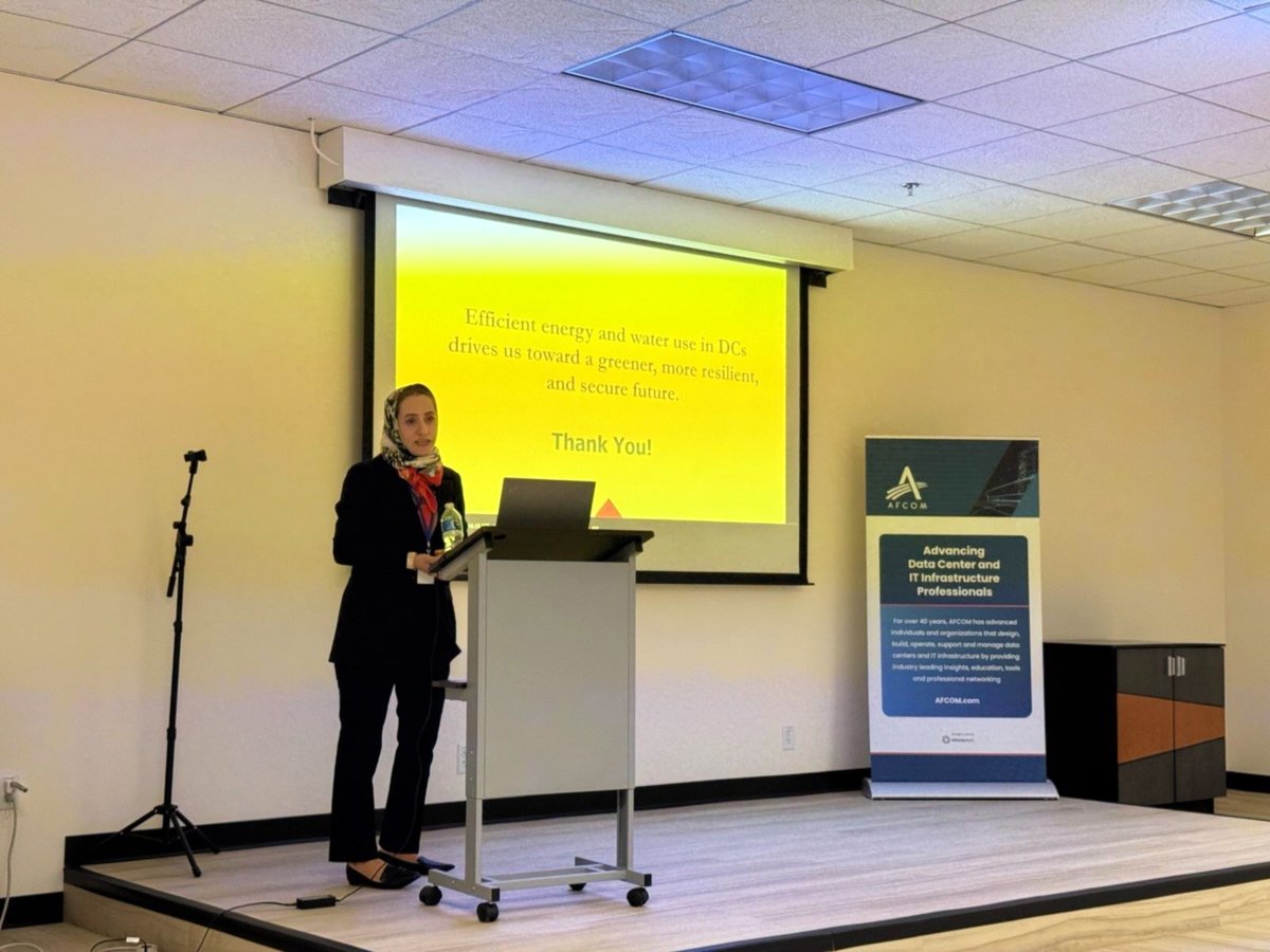 phoenixnap's tweet photo. A massive thank you to the @AFCOM Arizona Chapter for hosting an exceptional event at the @phoenixNAP Conference Center! 💡
Great discussions on #efficientenergy and water use in #DataCenters for a greener, more resilient future.🍃 Huge turnout and excellent #networking! https://t.co/DBlyUC7rHY