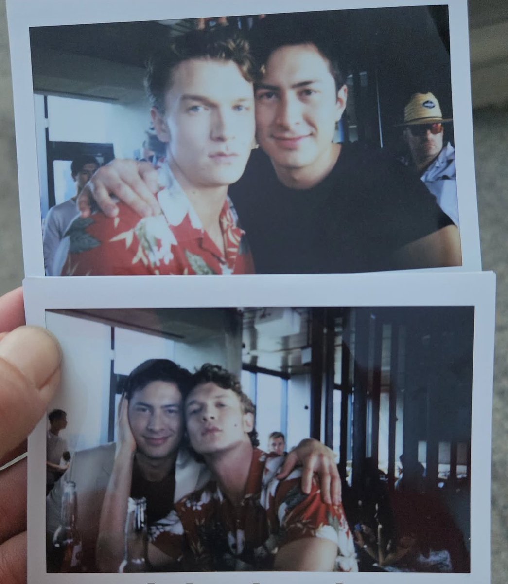 ilyasloon's tweet image. my gay uncle and his “roommate” in the 90s