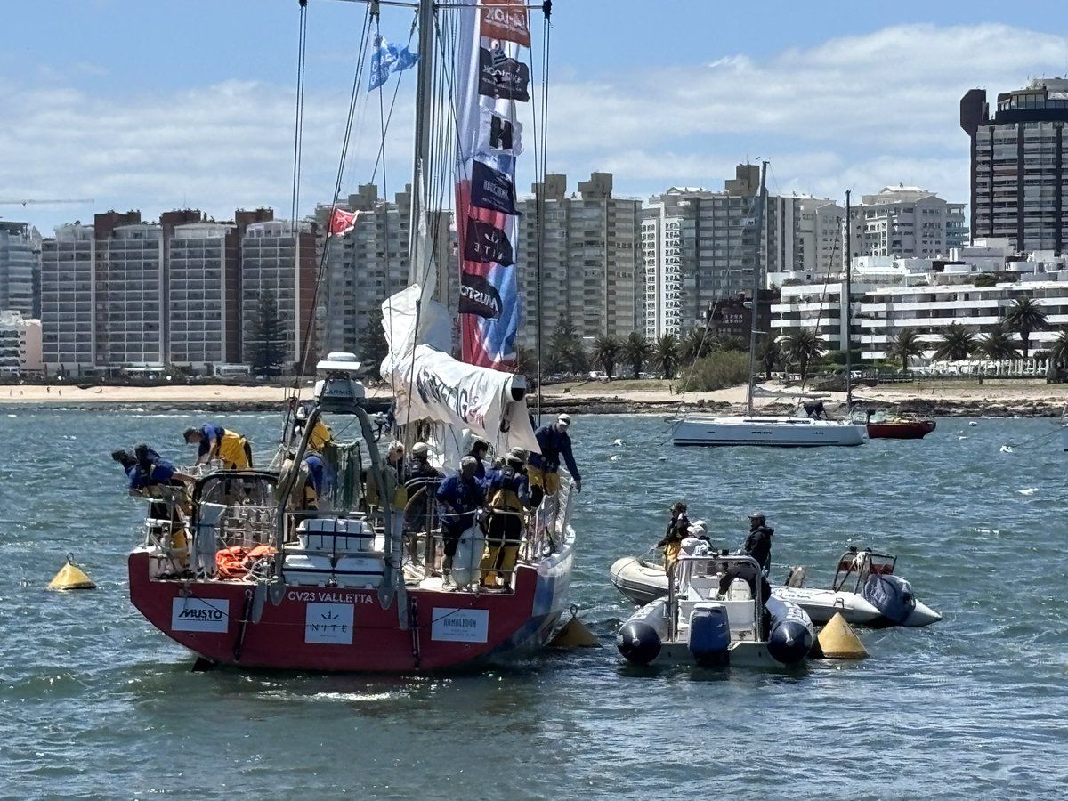 Focuspuntadeleste tweet media