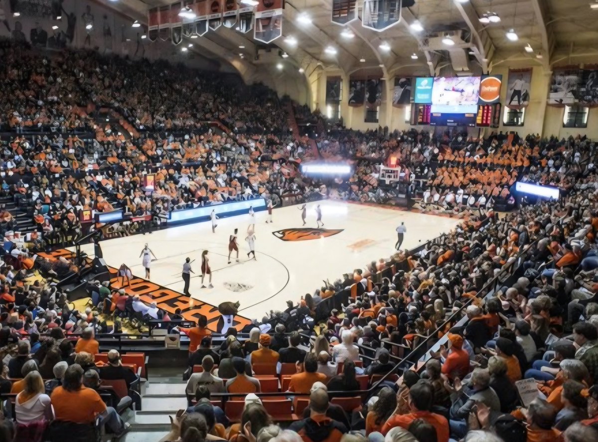 iancle1's tweet image. Excited to be attending college basketball this week!! #icchangeshowcase is ALWAYS #BIGGERTHANSPORTS