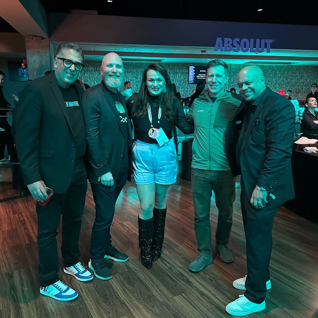 Gavel_io's tweet image. Still riding the #ClioCon high with too many great moments to choose from 📸 So here’s another photodump (and probably not the last).

Huge thanks to everyone who made ClioCon 2025 so memorable, and to Brittany for repping Gavel so well! 💙